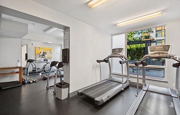 621 1783 Manitoba Street False Creek