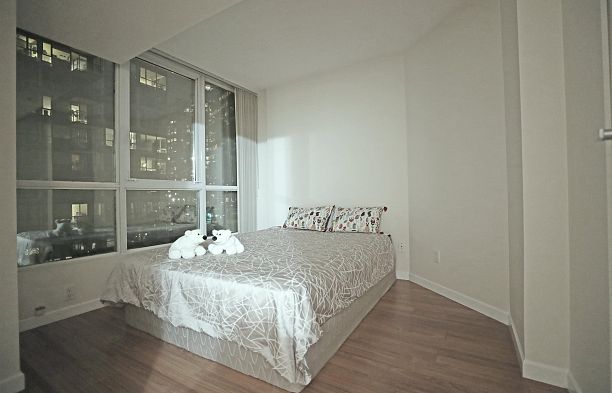 807 555 Jervis Street Coal Harbour