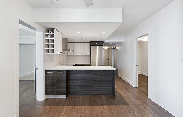 621 1783 Manitoba Street False Creek