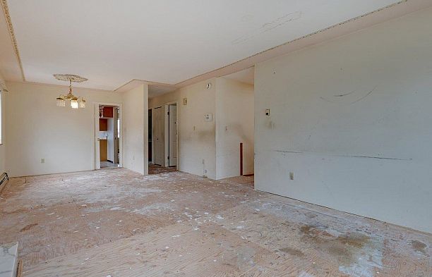 311 E 38th Avenue Main