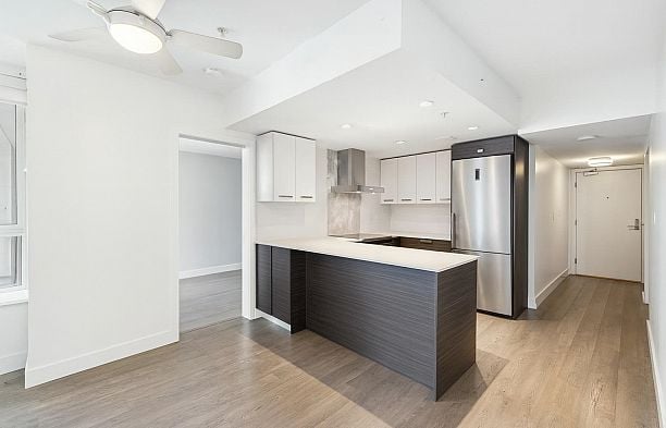 621 1783 Manitoba Street False Creek