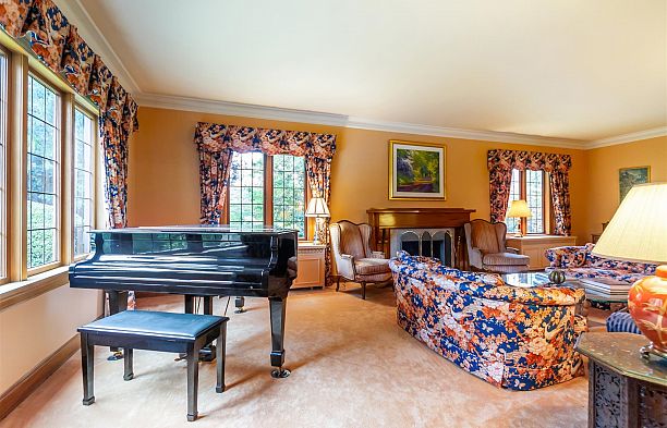 5376 Marguerite Street Shaughnessy