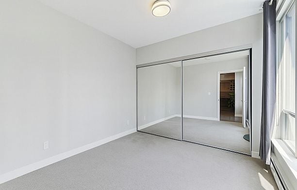 621 1783 Manitoba Street False Creek