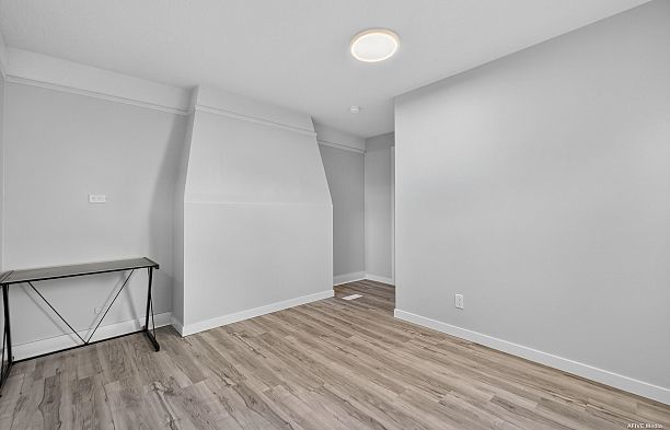 7561 Angus Drive South Granville