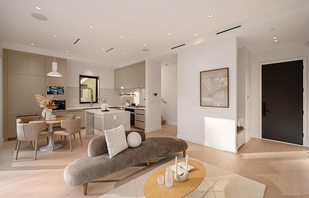 2 4018 W 21st Avenue Dunbar