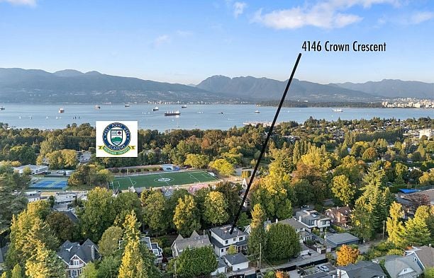 4146 Crown Crescent Point Grey