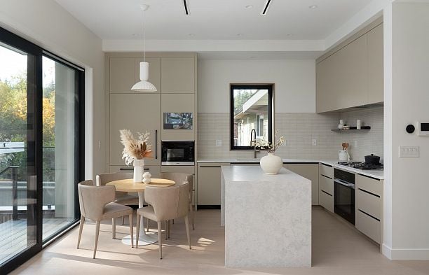 2 4018 W 21st Avenue Dunbar