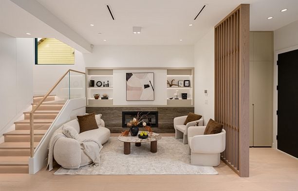 2 4018 W 21st Avenue Dunbar