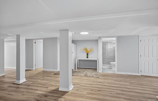 7561 Angus Drive South Granville