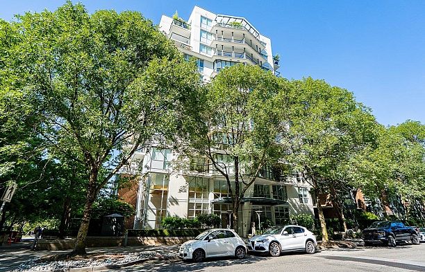 403 1425 W 6th Avenue False Creek