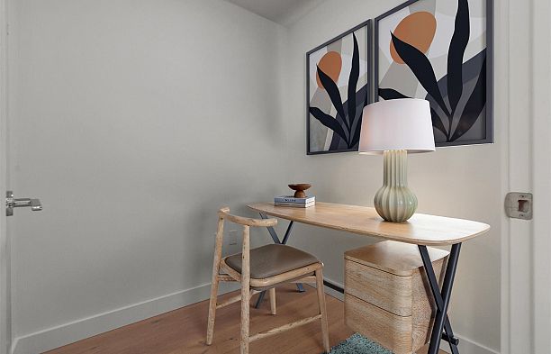 207 5693 Elizabeth Street Cambie