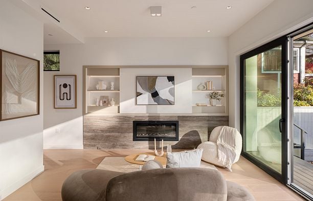 2 4018 W 21st Avenue Dunbar