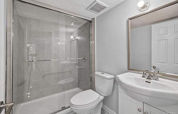 7561 Angus Drive South Granville