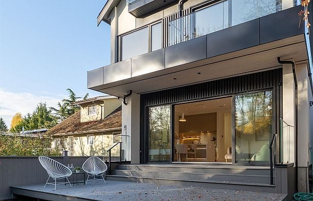 2 4018 W 21st Avenue Dunbar