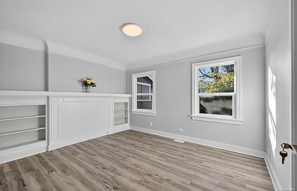 7561 Angus Drive South Granville