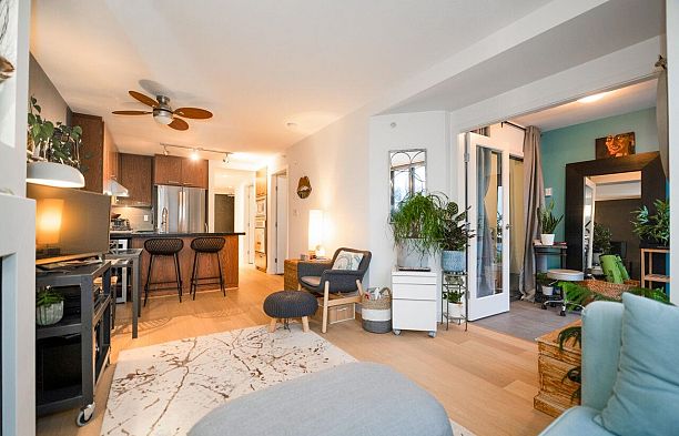 206 3228 Tupper Street Cambie