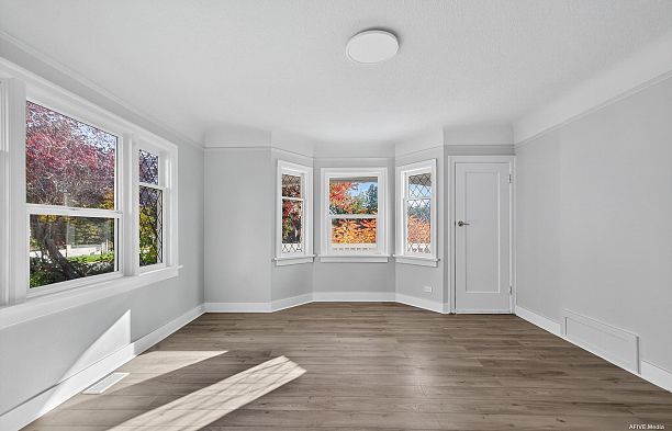 7561 Angus Drive South Granville