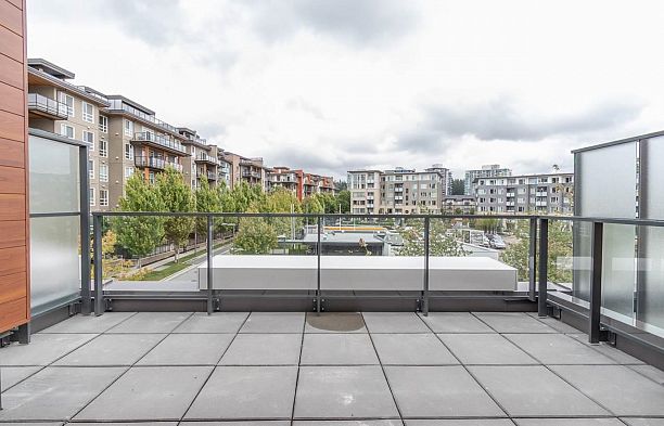 18 3483 Ross Drive University VW