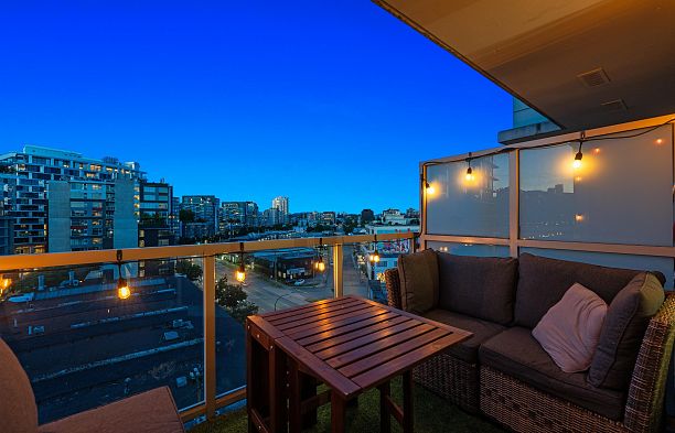 1004 1887 Crowe Street False Creek