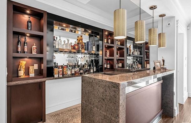 3176 W 35th Avenue MacKenzie Heights