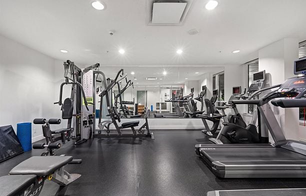 1004 1887 Crowe Street False Creek