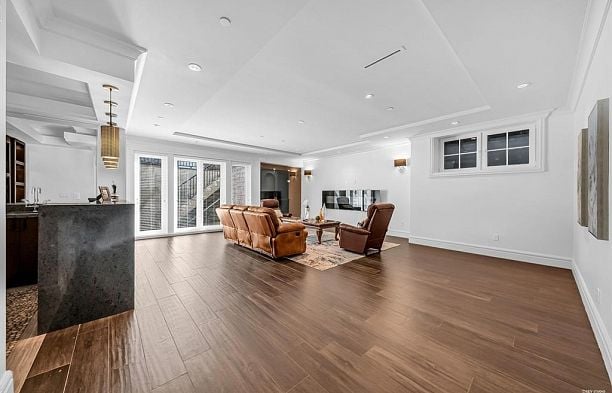 3176 W 35th Avenue MacKenzie Heights