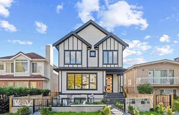 40 E 46th Avenue Main