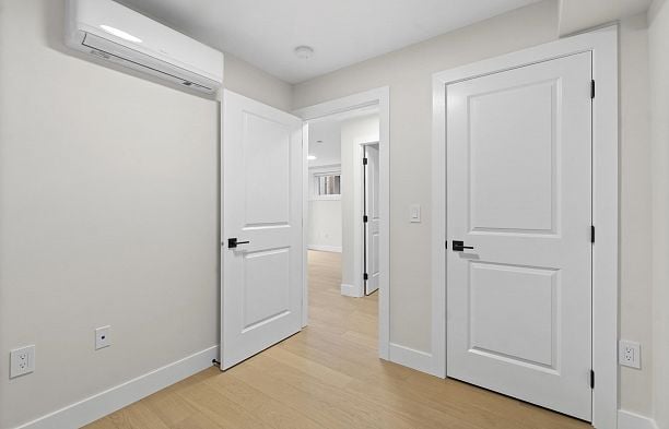 40 E 46th Avenue Main