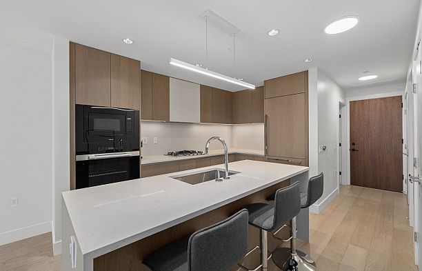 306 3636 W 39th Avenue Dunbar