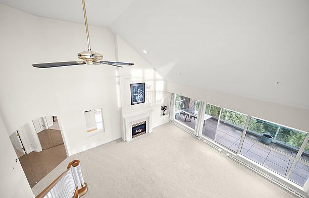 1700 5615 Hampton Place University VW