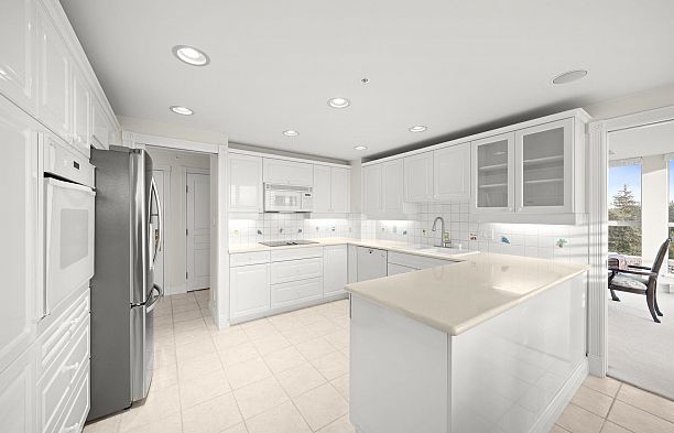 1700 5615 Hampton Place University VW