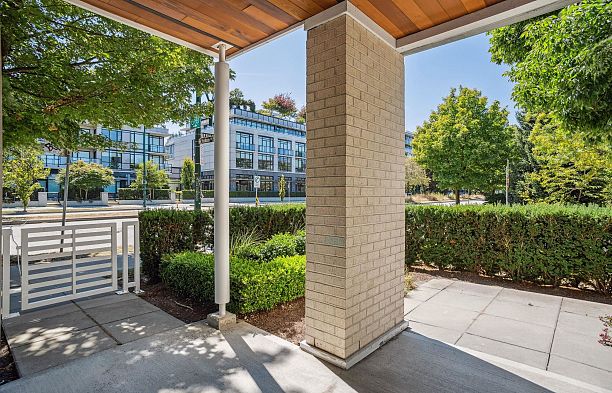 110 4080 Yukon Street Cambie