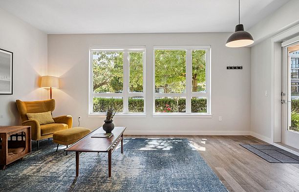 110 4080 Yukon Street Cambie