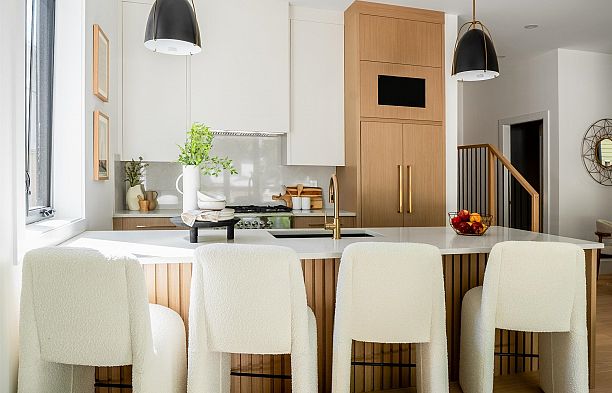 1 356 E 40th Avenue Main