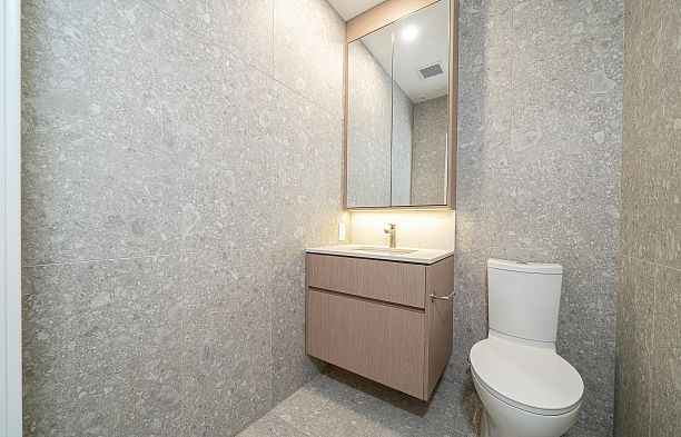 108 5212 Cambie Street Cambie