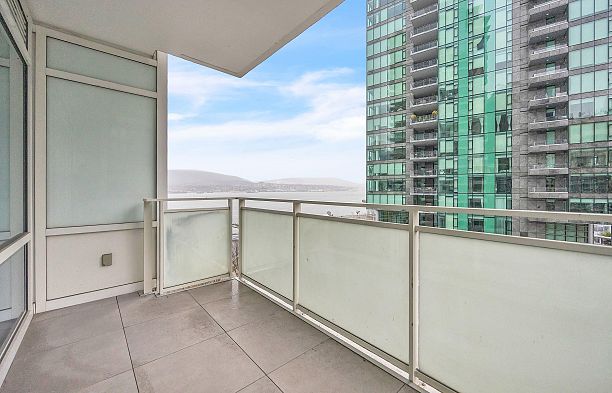 1103 1139 W Cordova Street Coal Harbour