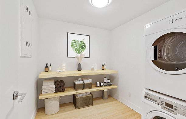 221 159 W 2nd Avenue False Creek