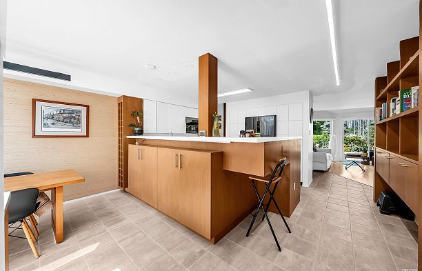 1106 Ironwork Passage False Creek