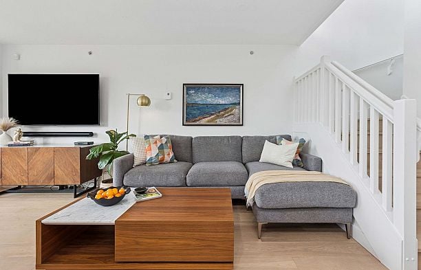 426 3228 Tupper Street Cambie