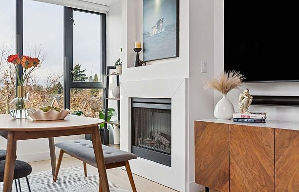 426 3228 Tupper Street Cambie