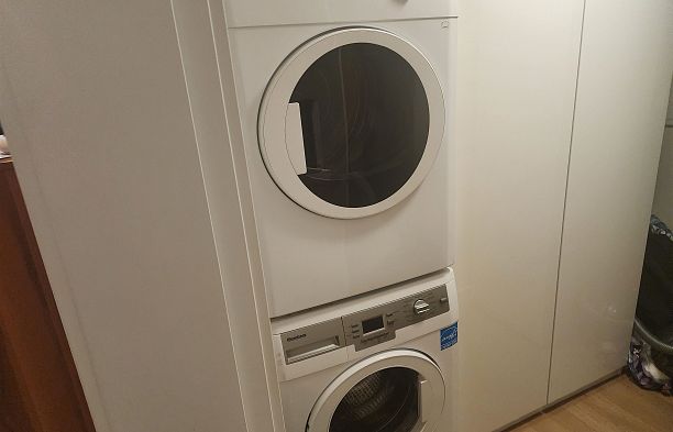 221 159 W 2nd Avenue False Creek