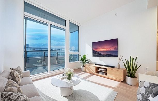 505 5212 Cambie Street Cambie