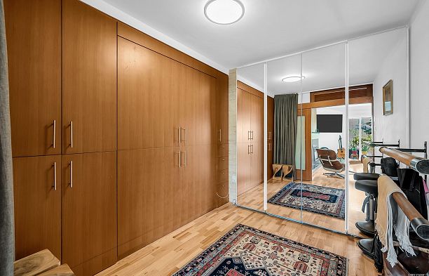 1106 Ironwork Passage False Creek