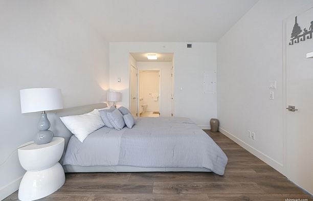 601 5699 Baillie Street Cambie