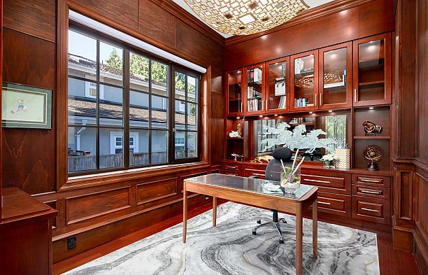 8483 Wiltshire Street S.W. Marine