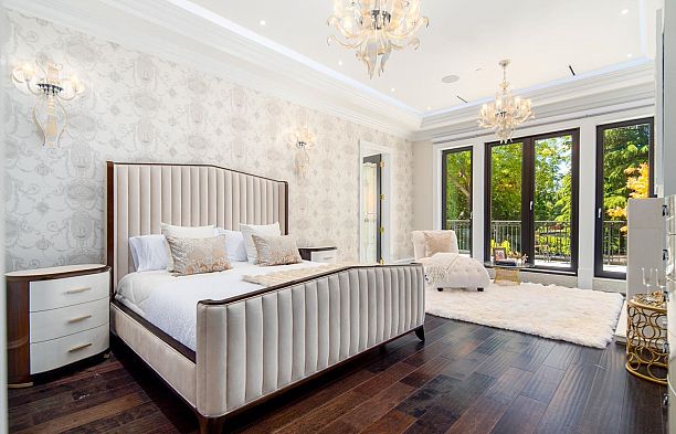 8483 Wiltshire Street S.W. Marine