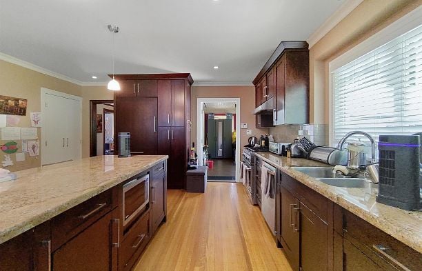 3521 W 39th Avenue Dunbar