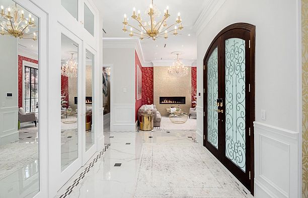 8483 Wiltshire Street S.W. Marine