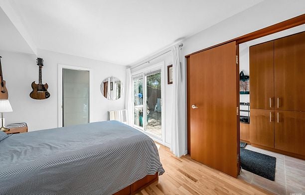 1106 Ironwork Passage False Creek