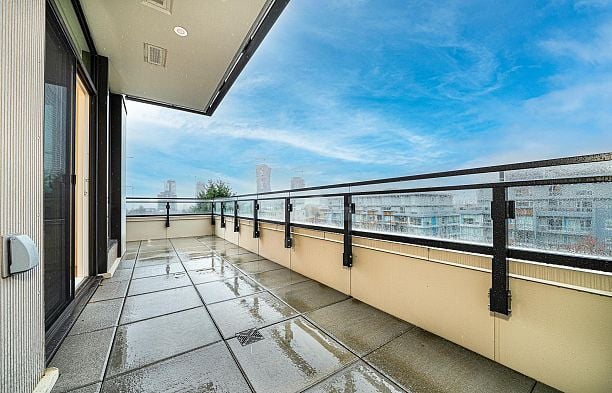 503 5212 Cambie Street Cambie